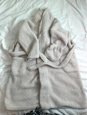 ULTA Beauty Robe Womens Large L/XL Soft Plush Light Gray White Bathrobe